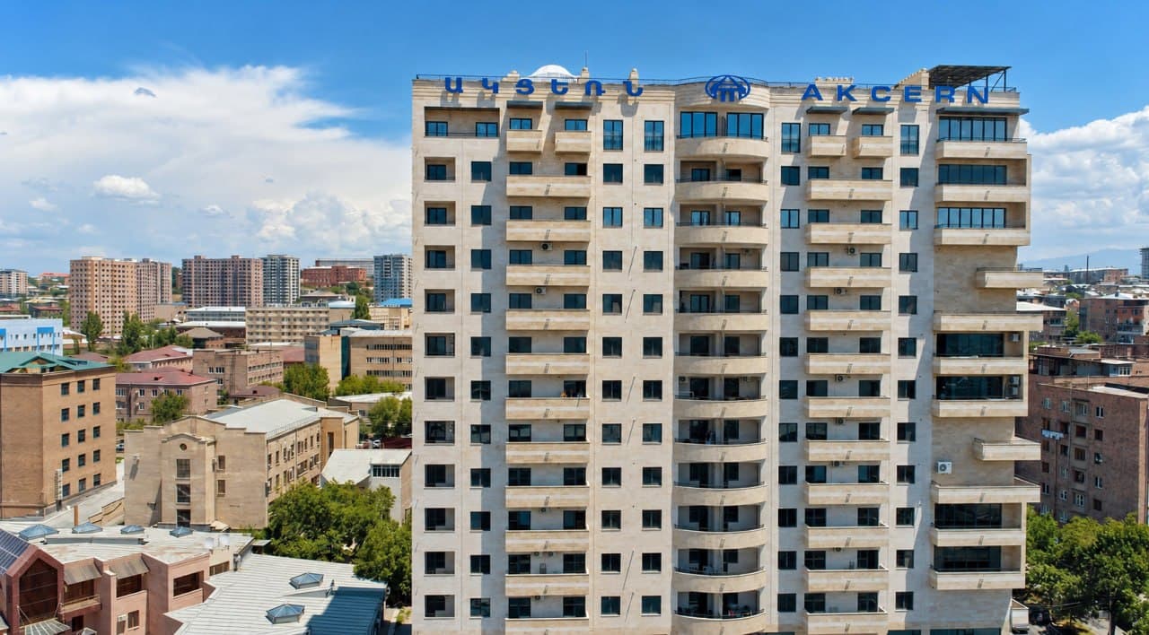 Davit Anhaghti St., 17, Yerevan 0069